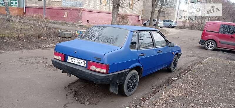 Седан ВАЗ / Lada 21099 2003 в Харкові