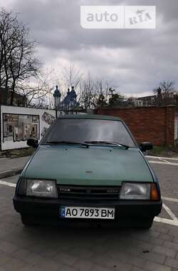 Седан ВАЗ / Lada 21099 2000 в Сваляве
