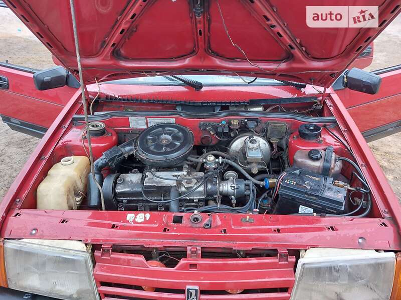 Седан ВАЗ / Lada 21099 1997 в Рокитном