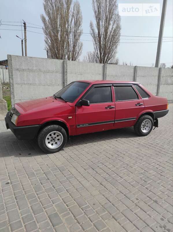 Седан ВАЗ / Lada 21099 1995 в Білгороді-Дністровському