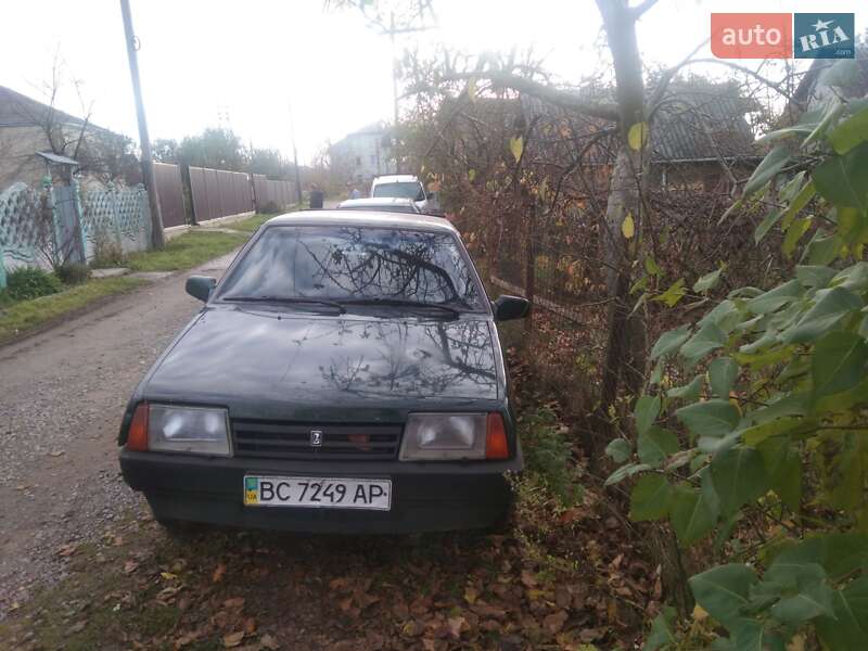 Седан ВАЗ / Lada 21099 2003 в Львове