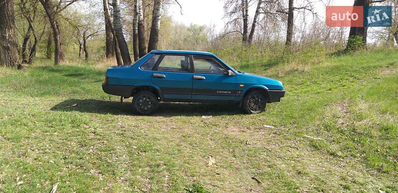 ВАЗ / Lada 21099 2000