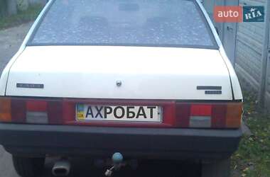 Седан ВАЗ / Lada 21099 1992 в Косові