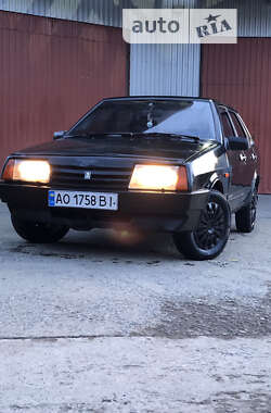 Седан ВАЗ / Lada 21099 2002 в Межгорье
