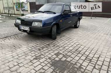 Седан ВАЗ / Lada 21099 2004 в Херсоне