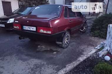 Седан ВАЗ / Lada 21099 2005 в Тячеве