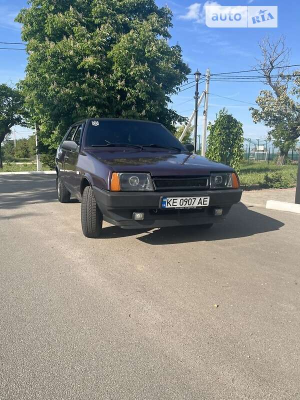 Седан ВАЗ / Lada 21099 2001 в Никополе