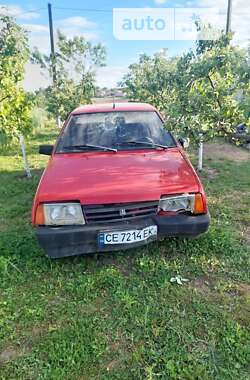 Седан ВАЗ / Lada 21099 1992 в Черновцах