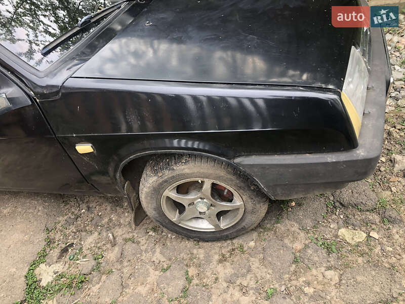 Седан ВАЗ / Lada 21099 1995 в Жовкве