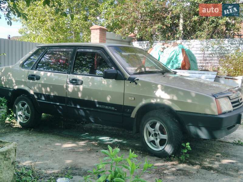 Седан ВАЗ / Lada 21099 1999 в Хмельницком