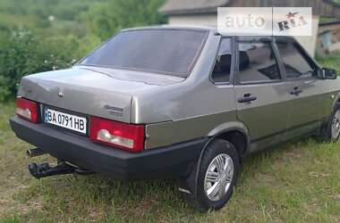 Седан ВАЗ / Lada 21099 1999 в Гайвороне