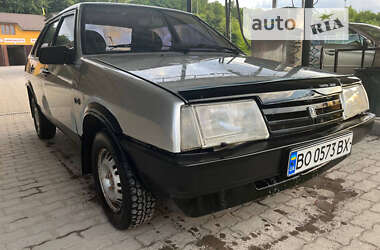 Седан ВАЗ / Lada 21099 2002 в Гусятині