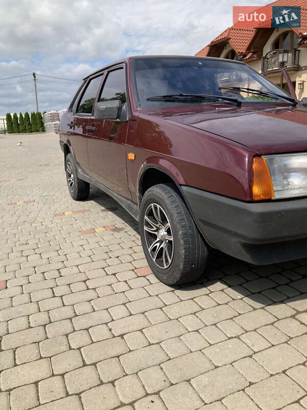 Седан ВАЗ / Lada 21099 2008 в Иршаве
