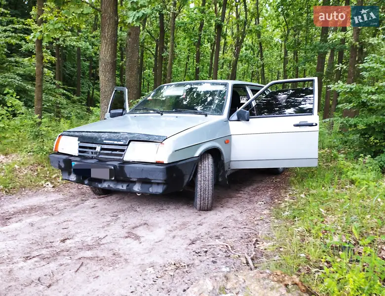 ВАЗ / Lada 21099