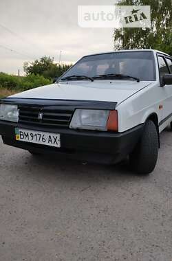 Седан ВАЗ / Lada 21099 1992 в Ромнах