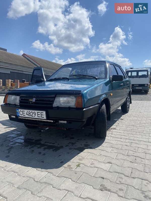 Седан ВАЗ 21099 2000 в 