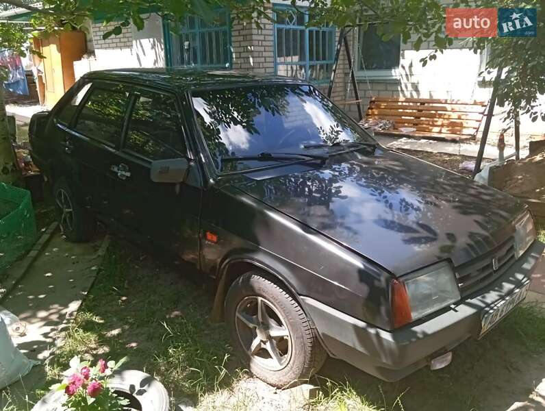 Седан ВАЗ / Lada 21099 2006 в Ладыжине
