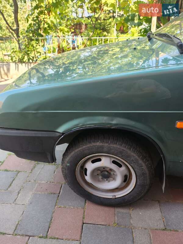 Седан ВАЗ / Lada 21099 2006 в Мукачево