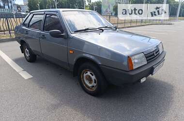 Седан ВАЗ / Lada 21099 2008 в Харькове