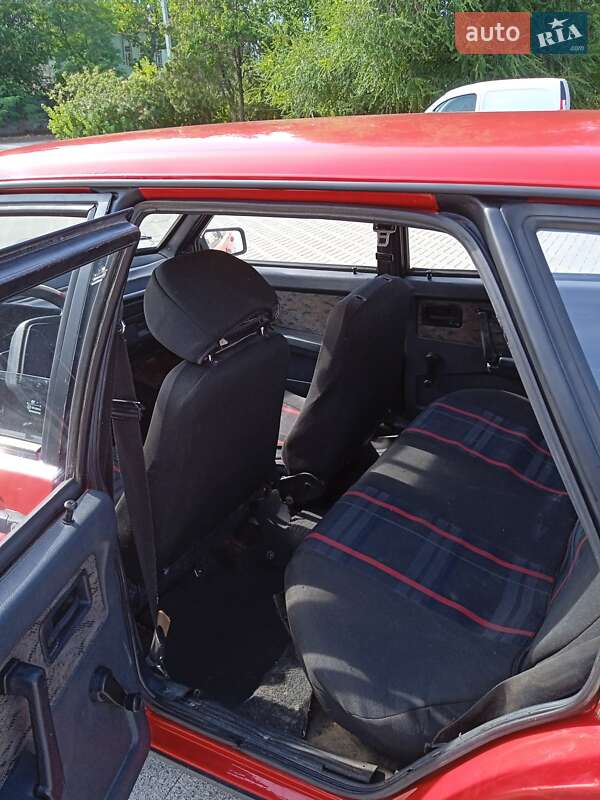 Седан ВАЗ / Lada 21099 1992 в Болграде фото 4 Седан ВАЗ / Lada 21099 1992 в Болграде