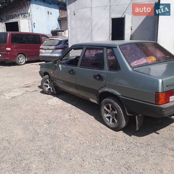 Седан ВАЗ / Lada 21099 2008 в Бурштыне