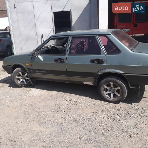 Седан ВАЗ / Lada 21099 2008 в Бурштыне