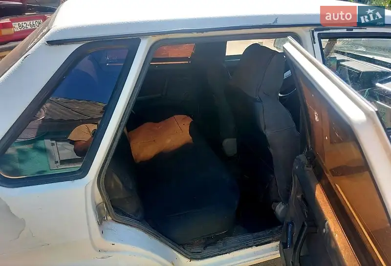 ВАЗ / Lada 21099