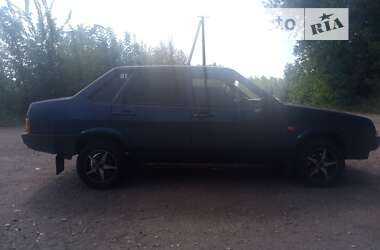 Седан ВАЗ / Lada 21099 2005 в Бобровице