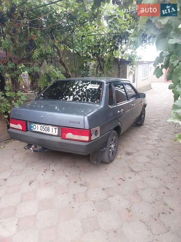 ВАЗ / Lada 21099