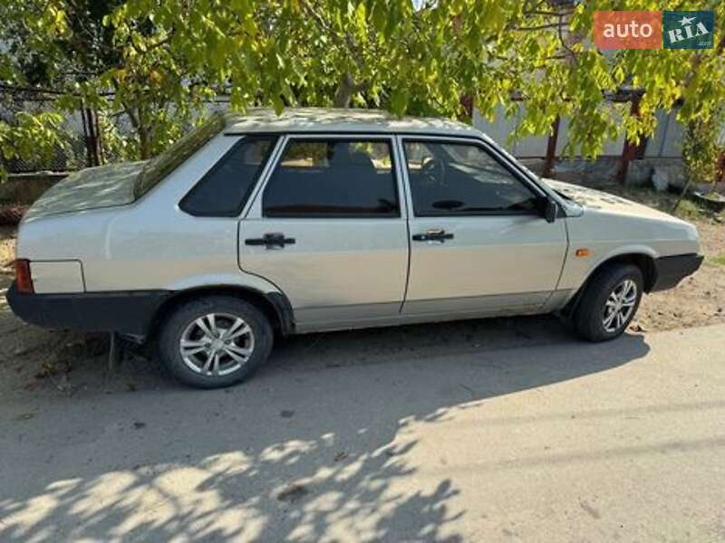 Седан ВАЗ / Lada 21099 2006 в Береговому