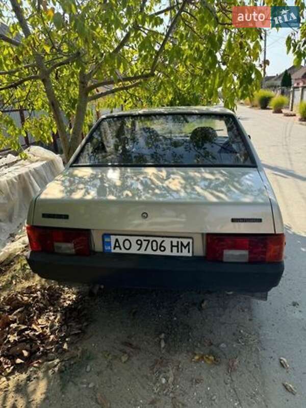 Седан ВАЗ / Lada 21099 2006 в Береговому