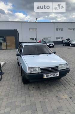 Седан ВАЗ / Lada 21099 2004 в Мукачевому