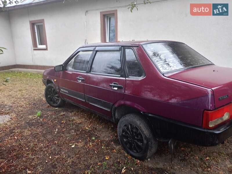 Седан ВАЗ / Lada 21099 1997 в Городенці