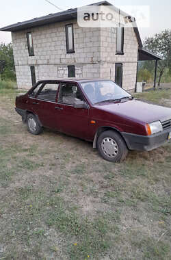 Седан ВАЗ / Lada 21099 2006 в Киеве