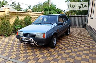 Седан ВАЗ / Lada 21099 2002 в Харькове