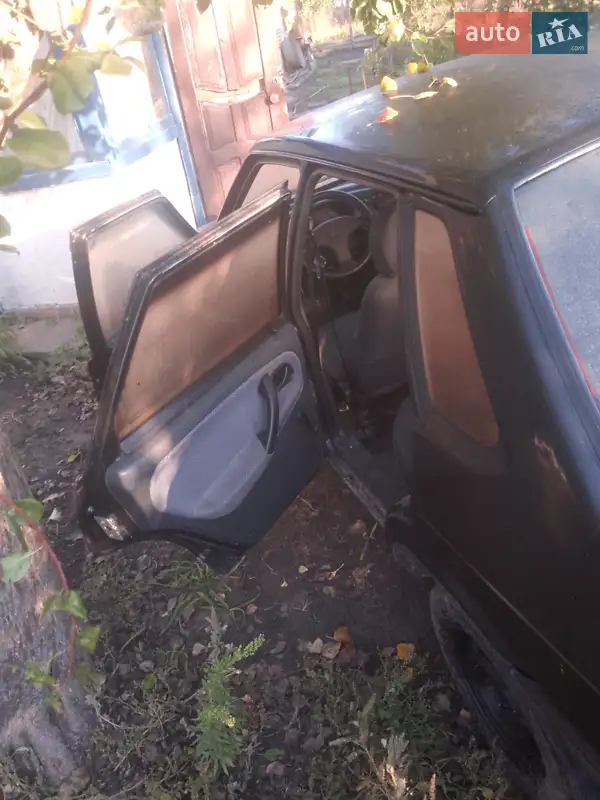 ВАЗ / Lada 21099