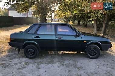 Седан ВАЗ / Lada 21099 2004 в Ніжині