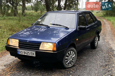 Седан ВАЗ / Lada 21099 2004 в Кременце