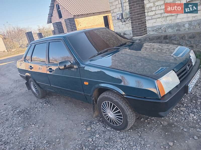 Седан ВАЗ / Lada 21099 2003 в Жмеринці