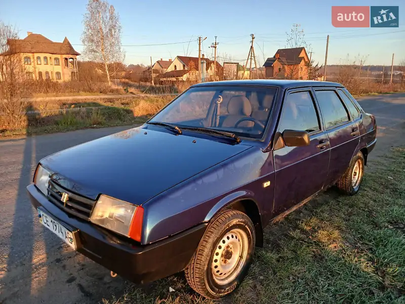 ВАЗ / Lada 21099