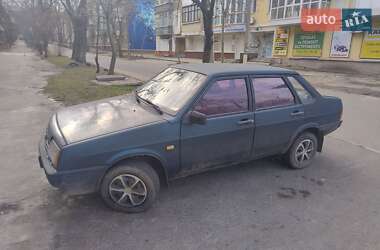 Седан ВАЗ / Lada 21099 2002 в Славянске