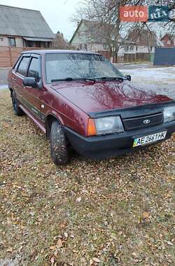 Седан ВАЗ / Lada 21099 2007 в Кривом Роге