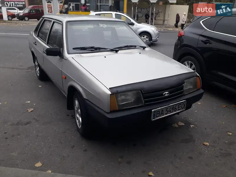 ВАЗ / Lada 21099