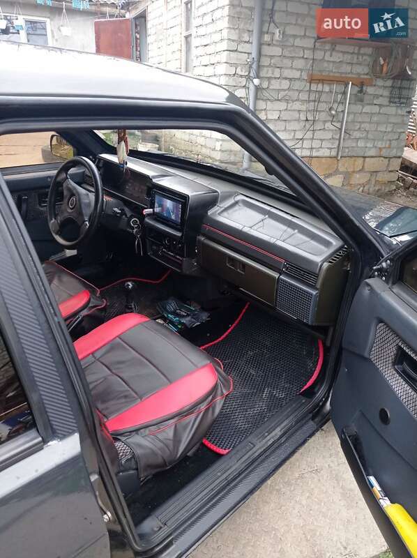 Седан ВАЗ / Lada 21099 1999 в Тарутине