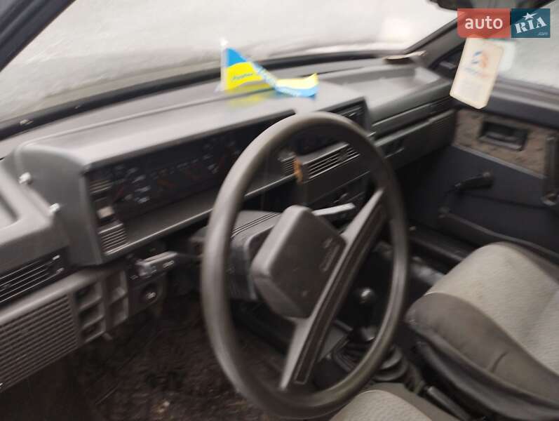 Седан ВАЗ / Lada 21099 2006 в Звягеле