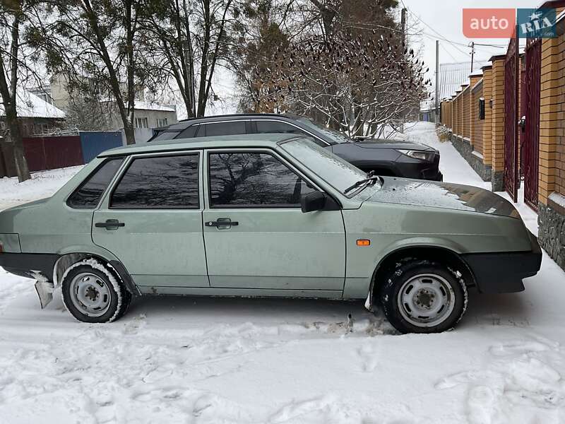 Седан ВАЗ / Lada 21099 2007 в Тростянце