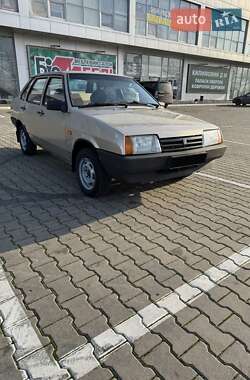 Седан ВАЗ / Lada 21099 2011 в Николаеве