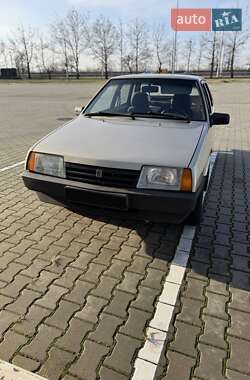 Седан ВАЗ / Lada 21099 2011 в Николаеве