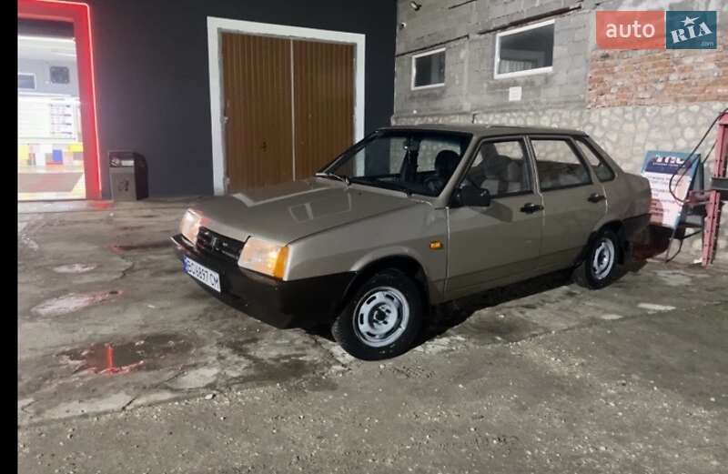 Седан ВАЗ / Lada 21099 2011 в Николаеве