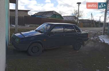 Седан ВАЗ / Lada 21099 2005 в Малині